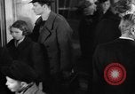 Immagine di I rifugiati tedeschi Germania, 1953, secondo 18 filmato di repertorio 65675045315