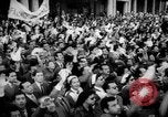 Standbild Menschen am Hafen Naher Osten, 1953, aus Sekunde 3 historischem Filmmaterial Videoclip 65675045316