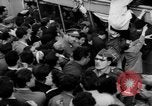 Standbild Menschen am Hafen Naher Osten, 1953, aus Sekunde 13 historischem Filmmaterial Videoclip 65675045316