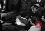 Standbild Menschen am Hafen Naher Osten, 1953, aus Sekunde 20 historischem Filmmaterial Videoclip 65675045316