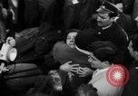 Standbild Menschen am Hafen Naher Osten, 1953, aus Sekunde 21 historischem Filmmaterial Videoclip 65675045316