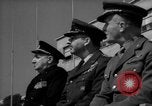 Standbild US-Admiral William M Fechteler Neapel Italien, 1954, aus Sekunde 17 historischem Filmmaterial Videoclip 65675045320
