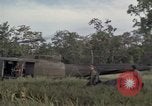 Standbild USA1st Kavallerie Division Vietnam, 1965, aus Sekunde 38 historischem Filmmaterial Videoclip 65675045328