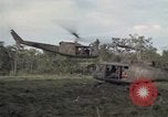 Standbild USA1st Kavallerie Division Vietnam, 1965, aus Sekunde 46 historischem Filmmaterial Videoclip 65675045328