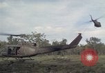 Standbild USA1st Kavallerie Division Vietnam, 1965, aus Sekunde 53 historischem Filmmaterial Videoclip 65675045328