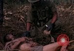 Standbild USA1st Kavallerie Division Vietnam, 1965, aus Sekunde 49 historischem Filmmaterial Videoclip 65675045329