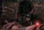 Standbild USA1st Kavallerie Division Vietnam, 1965, aus Sekunde 51 historischem Filmmaterial Videoclip 65675045329