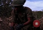 Standbild USA1st Kavallerie Division Vietnam, 1965, aus Sekunde 61 historischem Filmmaterial Videoclip 65675045329