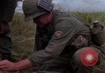 Standbild USA1st Kavallerie Division Vietnam, 1965, aus Sekunde 12 historischem Filmmaterial Videoclip 65675045330