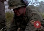 Standbild USA1st Kavallerie Division Vietnam, 1965, aus Sekunde 31 historischem Filmmaterial Videoclip 65675045330