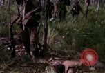 Standbild USA1st Kavallerie Division Vietnam, 1965, aus Sekunde 40 historischem Filmmaterial Videoclip 65675045331