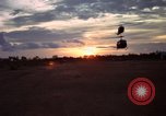 Standbild USA1st Kavallerie Division Vietnam, 1965, aus Sekunde 3 historischem Filmmaterial Videoclip 65675045333