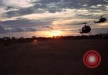 Standbild USA1st Kavallerie Division Vietnam, 1965, aus Sekunde 6 historischem Filmmaterial Videoclip 65675045333