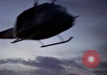 Standbild USA1st Kavallerie Division Vietnam, 1965, aus Sekunde 29 historischem Filmmaterial Videoclip 65675045333