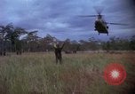 Standbild USA1st Kavallerie Division Vietnam, 1965, aus Sekunde 1 historischem Filmmaterial Videoclip 65675045334