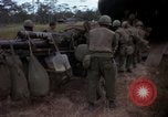 Standbild USA1st Kavallerie Division Vietnam, 1965, aus Sekunde 34 historischem Filmmaterial Videoclip 65675045334