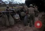 Standbild USA1st Kavallerie Division Vietnam, 1965, aus Sekunde 37 historischem Filmmaterial Videoclip 65675045334