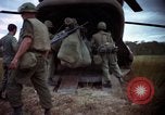 Standbild USA1st Kavallerie Division Vietnam, 1965, aus Sekunde 57 historischem Filmmaterial Videoclip 65675045334