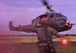 Immagine di 173Rd Brigata Aerea Il Vietnam, 1966, secondo 23 filmato di repertorio 65675045337