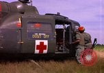 Immagine di 173Rd Brigata Aerea Il Vietnam, 1966, secondo 30 filmato di repertorio 65675045337