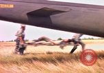 Immagine di 173Rd Brigata Aerea Il Vietnam, 1966, secondo 32 filmato di repertorio 65675045337
