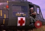 Immagine di 173Rd Brigata Aerea Il Vietnam, 1966, secondo 54 filmato di repertorio 65675045337