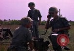 Immagine di 173Rd Brigata Aerea Il Vietnam, 1966, secondo 14 filmato di repertorio 65675045338