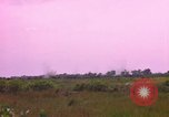 Immagine di 173Rd Brigata Aerea Il Vietnam, 1966, secondo 35 filmato di repertorio 65675045338