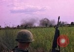 Immagine di 173Rd Brigata Aerea Il Vietnam, 1966, secondo 57 filmato di repertorio 65675045338