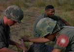 Immagine di 173Rd Brigata Aerea Il Vietnam, 1966, secondo 28 filmato di repertorio 65675045339