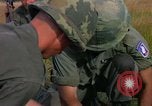 Immagine di 173Rd Brigata Aerea Il Vietnam, 1966, secondo 40 filmato di repertorio 65675045339