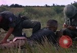 Immagine di 173Rd Brigata Aerea Il Vietnam, 1966, secondo 52 filmato di repertorio 65675045339
