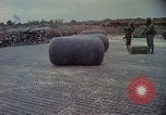 Standbild 173rd Airborne Brigade Vietnam, 1966, aus Sekunde 7 historischem Filmmaterial Videoclip 65675045348