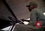 Standbild 173rd Airborne Brigade Vietnam, 1966, aus Sekunde 39 historischem Filmmaterial Videoclip 65675045348