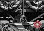 Standbild Einführungen vor Air Show Spokane Washington USA, 1944, aus Sekunde 8 historischem Filmmaterial Videoclip 65675045362