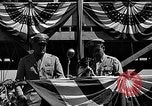 Standbild Einführungen vor Air Show Spokane Washington USA, 1944, aus Sekunde 24 historischem Filmmaterial Videoclip 65675045362