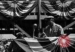 Standbild Einführungen vor Air Show Spokane Washington USA, 1944, aus Sekunde 37 historischem Filmmaterial Videoclip 65675045362