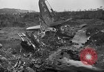 Image De l'écrasement du numéro 42-65283 B-29 Tinian île Îles Mariannes, 1945, de la seconde 19 séquences d'archives historiques vidéo 65675045365