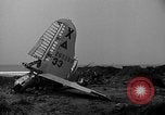 Image De l'écrasement du numéro 42-65283 B-29 Tinian île Îles Mariannes, 1945, de la seconde 47 séquences d'archives historiques vidéo 65675045365