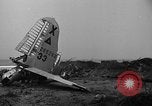 Image De l'écrasement du numéro 42-65283 B-29 Tinian île Îles Mariannes, 1945, de la seconde 49 séquences d'archives historiques vidéo 65675045365