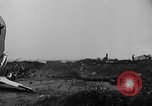 Image De l'écrasement du numéro 42-65283 B-29 Tinian île Îles Mariannes, 1945, de la seconde 53 séquences d'archives historiques vidéo 65675045365