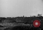 Image De l'écrasement du numéro 42-65283 B-29 Tinian île Îles Mariannes, 1945, de la seconde 54 séquences d'archives historiques vidéo 65675045365