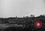 Image De l'écrasement du numéro 42-65283 B-29 Tinian île Îles Mariannes, 1945, de la seconde 57 séquences d'archives historiques vidéo 65675045365