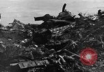 Standbild B-29 Crash Insel Tinian Marianen, 1945, aus Sekunde 31 historischem Filmmaterial Videoclip 65675045366