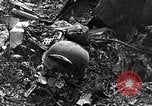 Standbild B-29 Crash Insel Tinian Marianen, 1945, aus Sekunde 34 historischem Filmmaterial Videoclip 65675045366