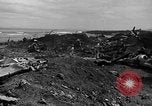 Standbild B-29 Crash Insel Tinian Marianen, 1945, aus Sekunde 57 historischem Filmmaterial Videoclip 65675045366