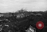 Standbild B-29 Crash Insel Tinian Marianen, 1945, aus Sekunde 50 historischem Filmmaterial Videoclip 65675045367