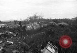Standbild B-29 Crash Insel Tinian Marianen, 1945, aus Sekunde 55 historischem Filmmaterial Videoclip 65675045367