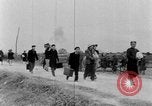 Image otages retour l'Indochine, 1951, de la seconde 34 séquences d'archives historiques vidéo 65675045377