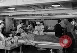 Standbild Besatzungsmitglieder Blut spenden San Francisco California USA, 1951, aus Sekunde 15 historischem Filmmaterial Videoclip 65675045381